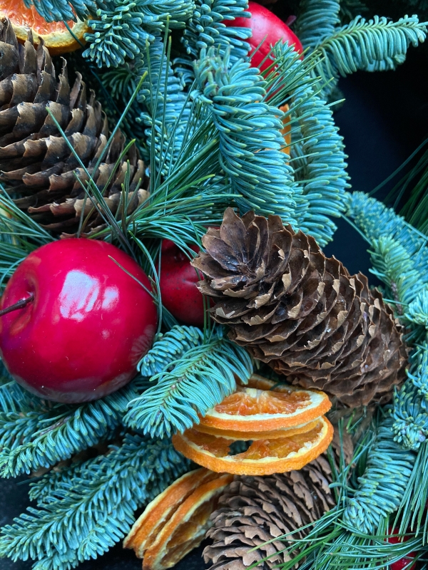 Traditional Christmas Door Wreath. buy online or call 01273 621229